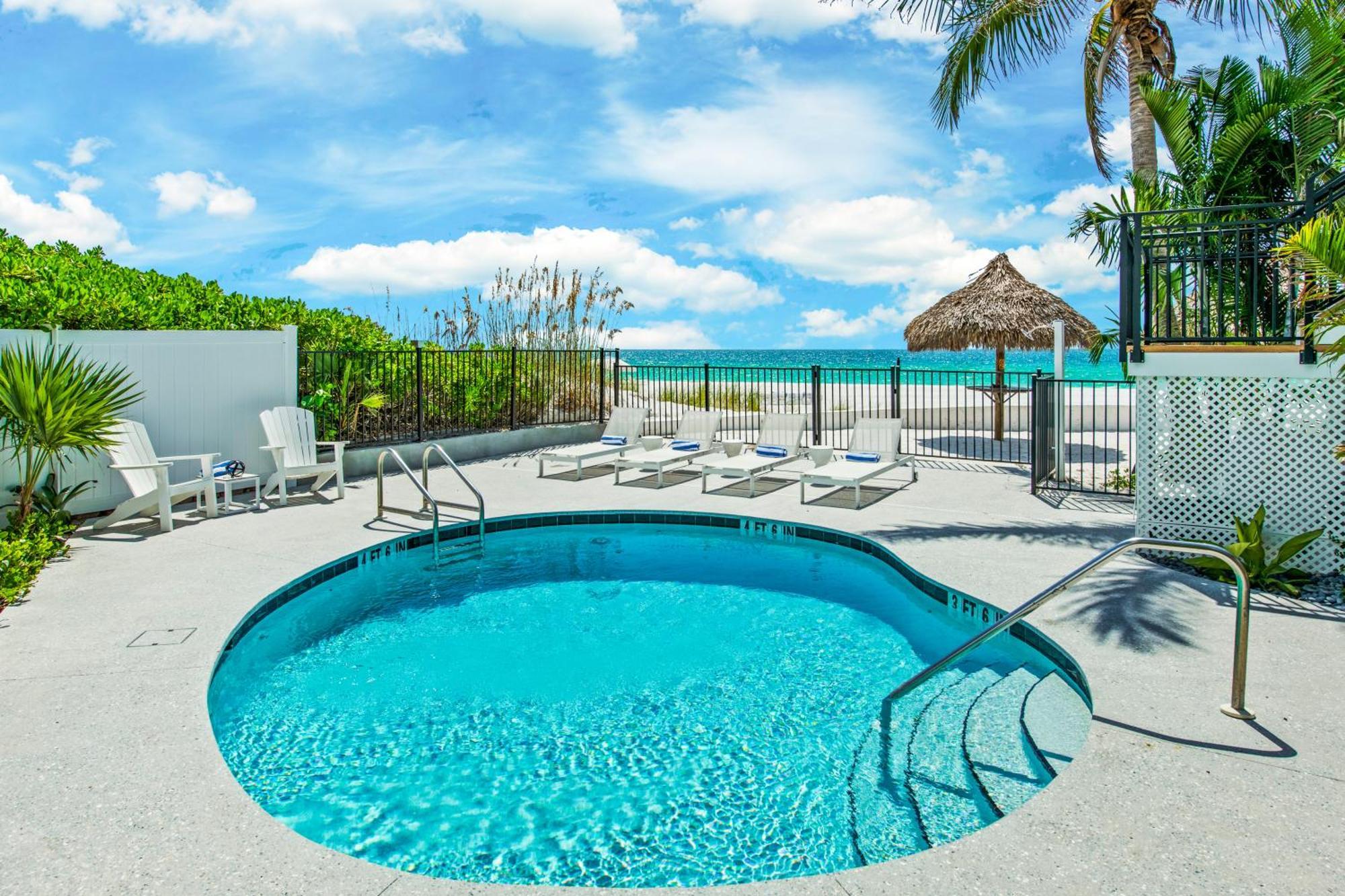 Seabreeze At Anna Maria Island Inn Брейдентон-Біч Екстер'єр фото