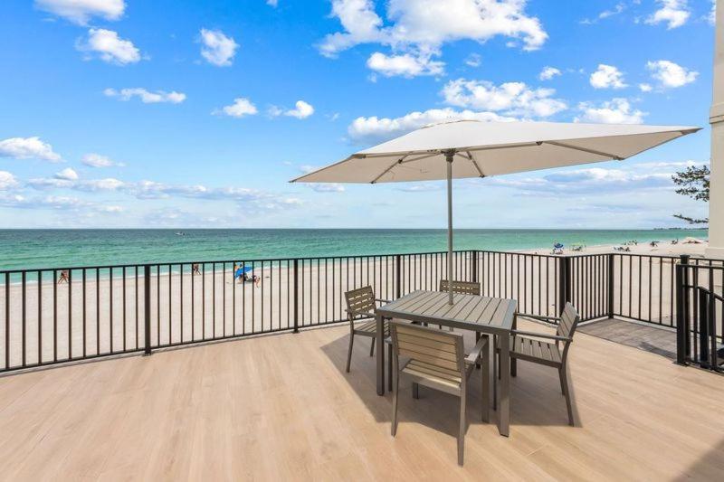 Seabreeze At Anna Maria Island Inn Брейдентон-Біч Екстер'єр фото