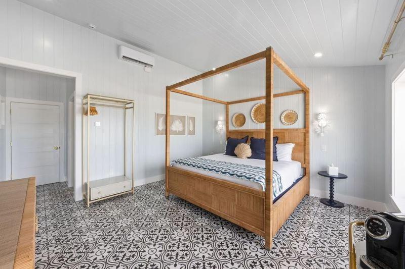 Seabreeze At Anna Maria Island Inn Брейдентон-Біч Екстер'єр фото
